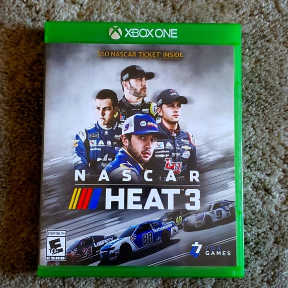 XBOX ONE NASCAR HEAT 3 - Picture 1 of 3